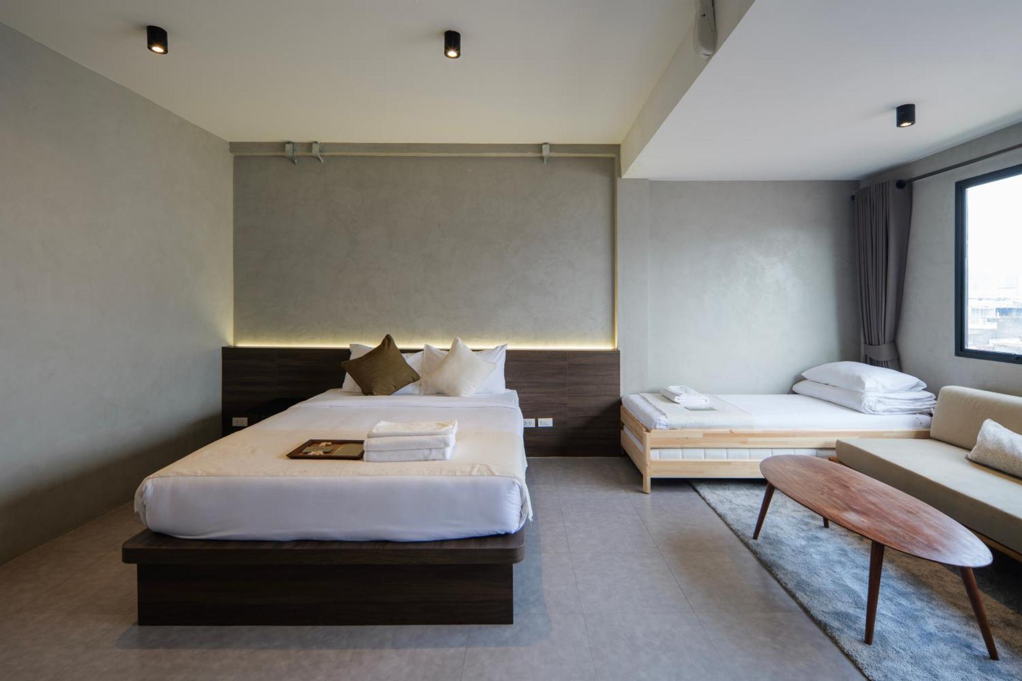 C'House Bangkok Hostel Bagian luar foto