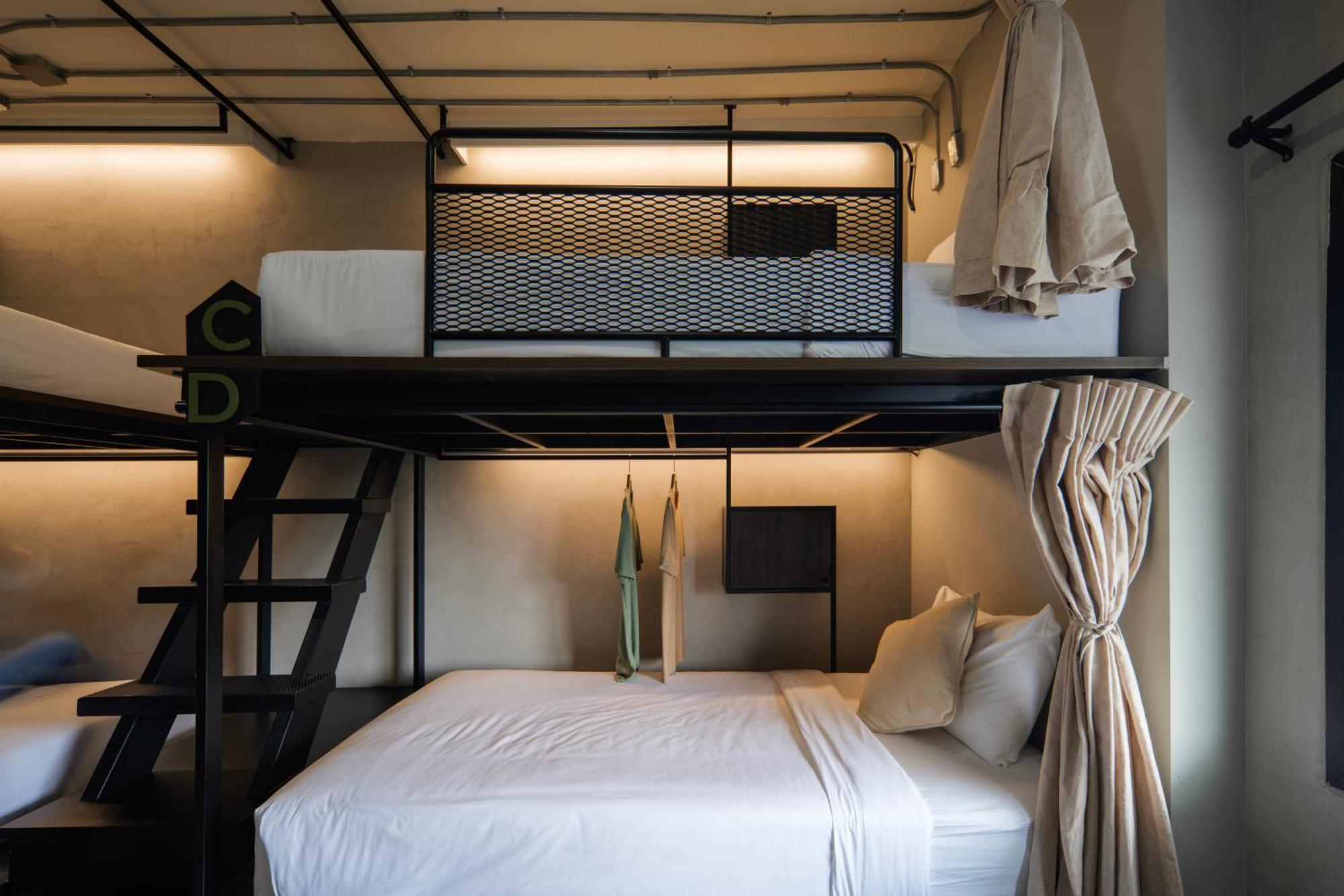 C'House Bangkok Hostel Bagian luar foto